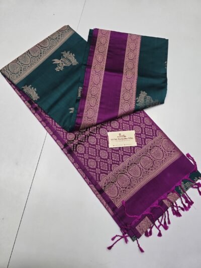Kanchi Rettapet Border Semi Soft Silk Sarees