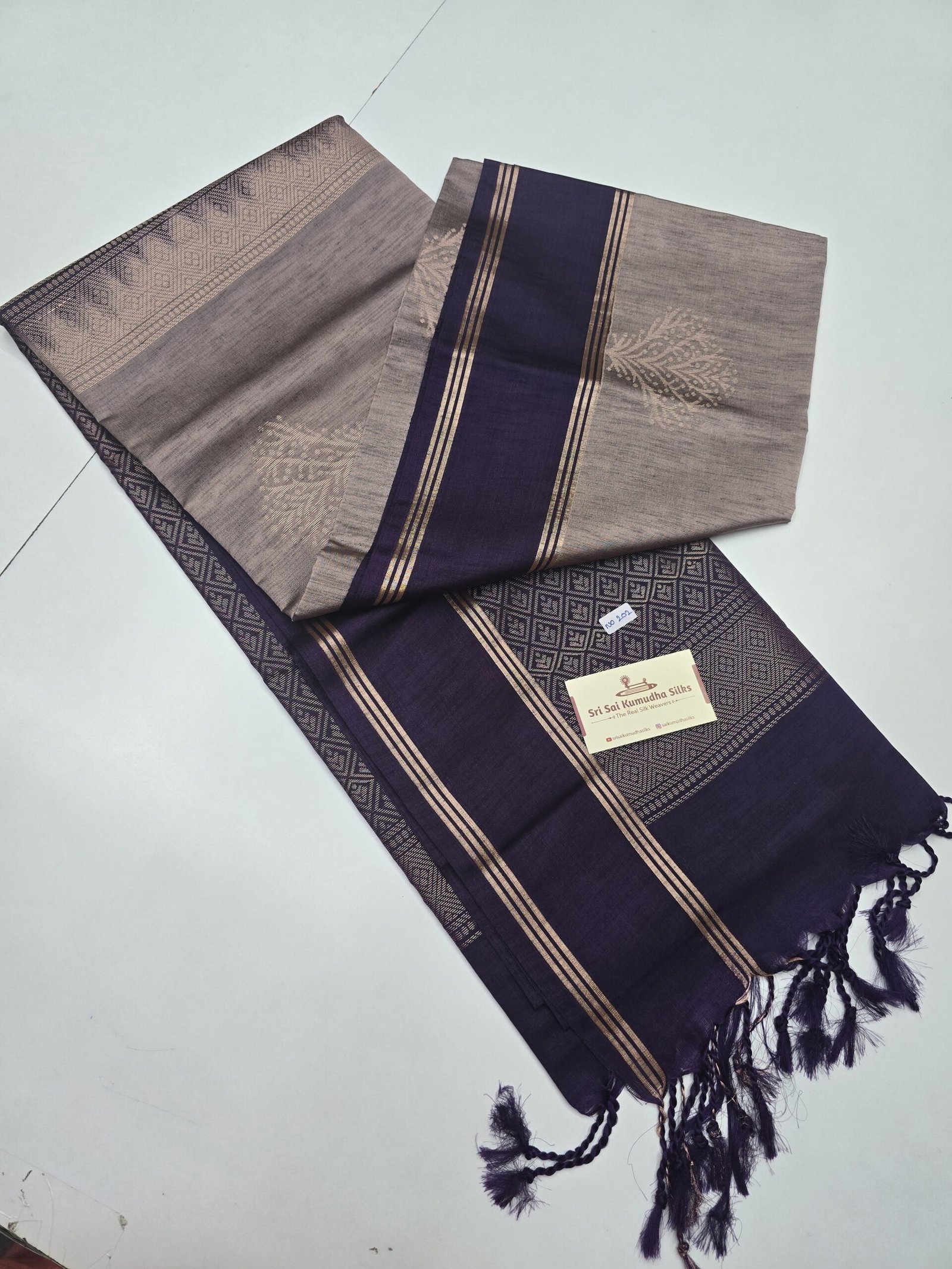 Kanchi Dupion Double Border Semi Soft Silk Sarees