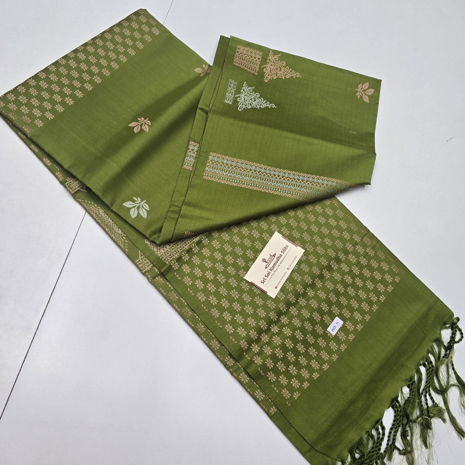 Kanchi Self Color Semi Soft Silk Sarees