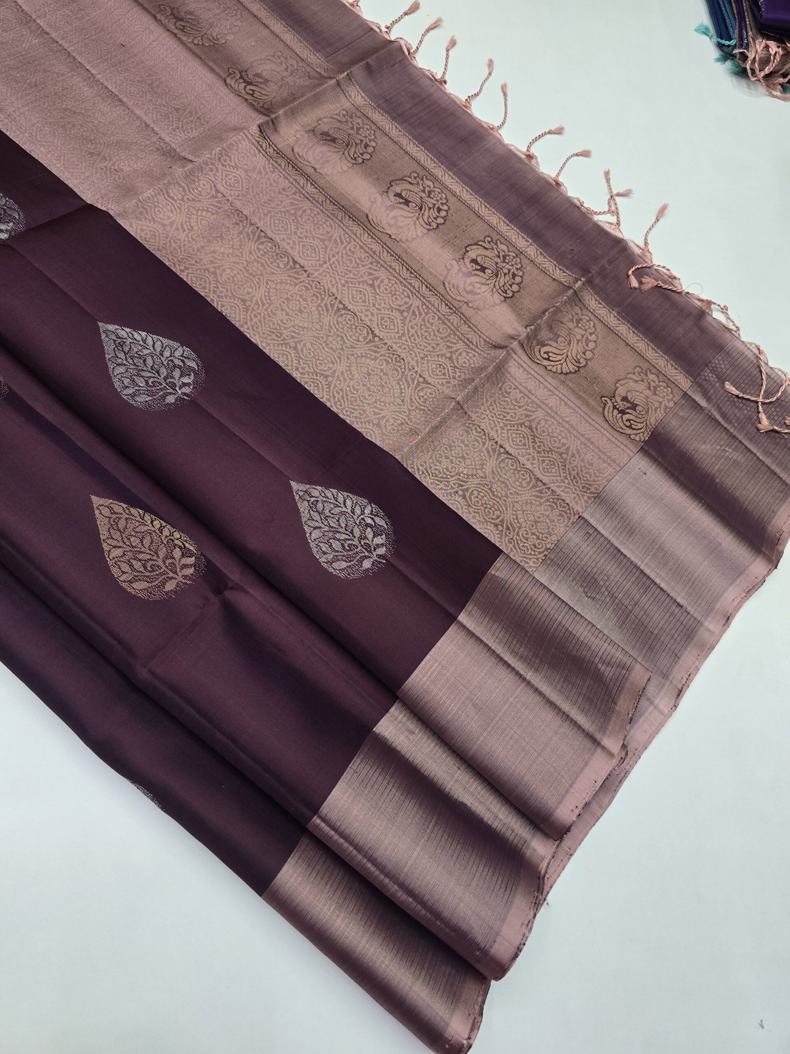 Handloom Contrast Border Pure Soft Silk With SilkMarkCertified