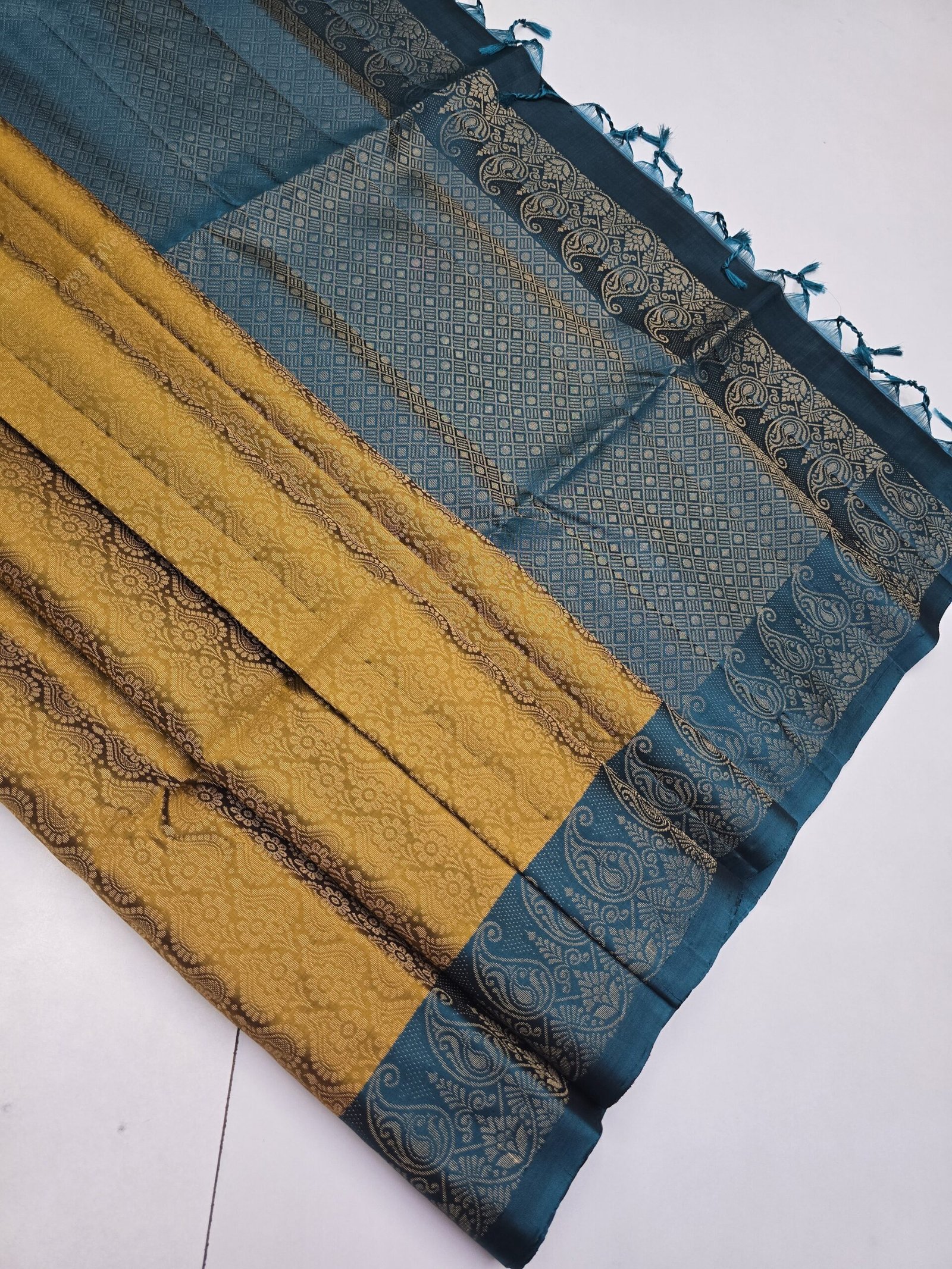 Handloom Pure Kanjivaram Bridal Soft Silk Sarees - SilkMarkCertifed