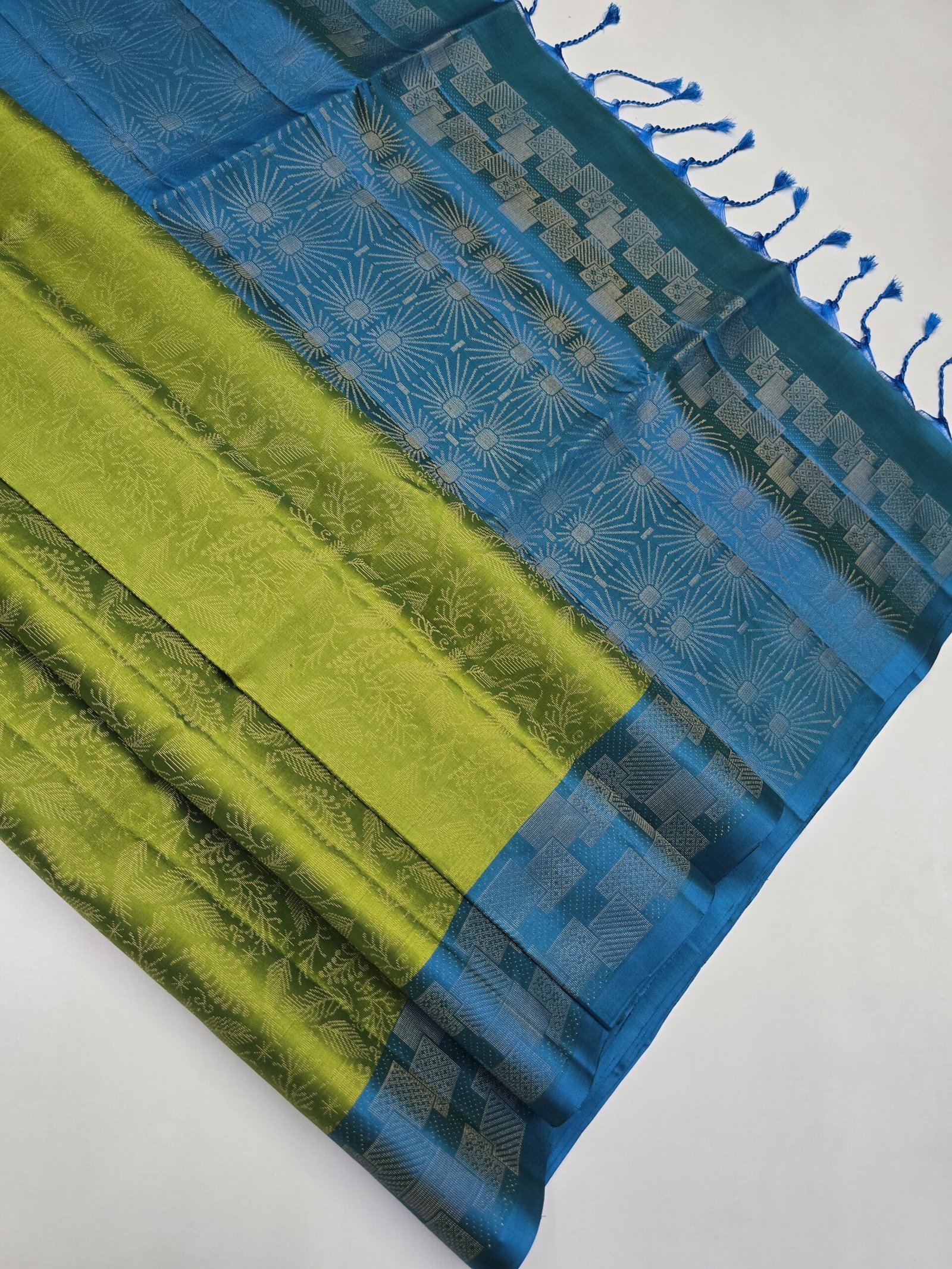 Handloom Pure Kanjivaram Bridal Soft Silk Sarees - SilkMarkCertifed