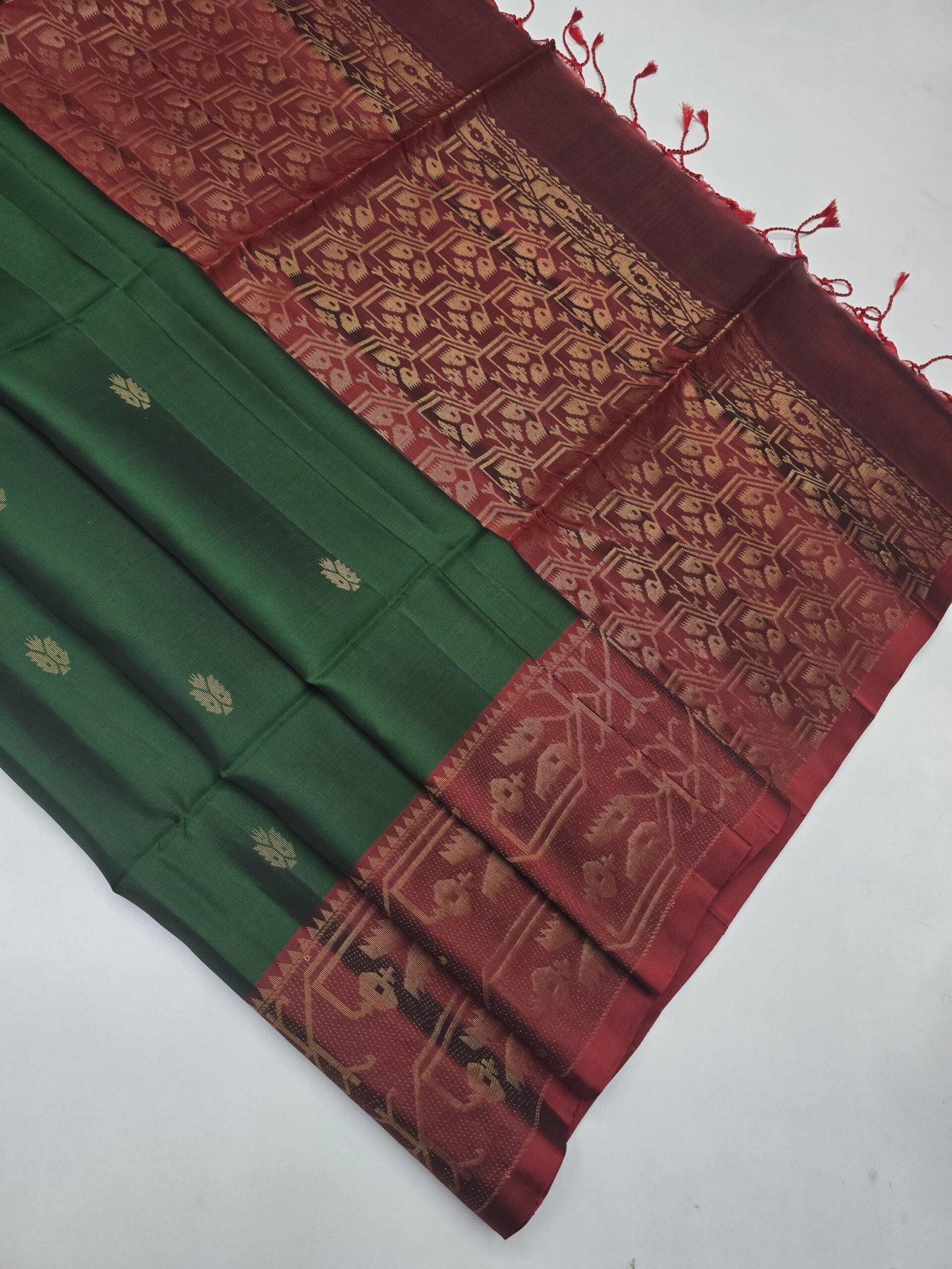Handloom Kanchipuram Turning Border Pure Soft Silk Sarees With Silk Mark Certified