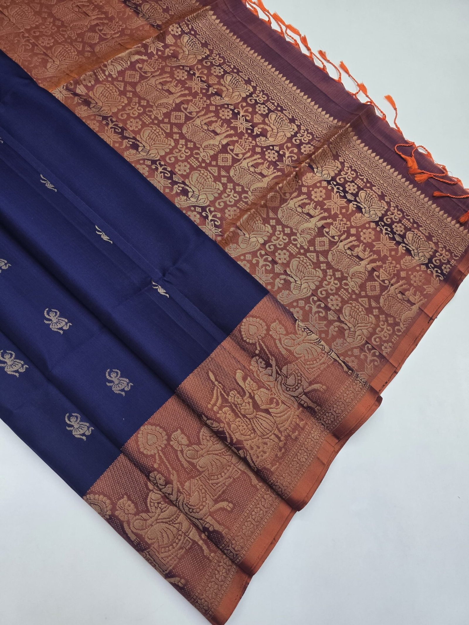 Handloom Kanchipuram Turning Border Pure Soft Silk Sarees With Silk Mark Certified