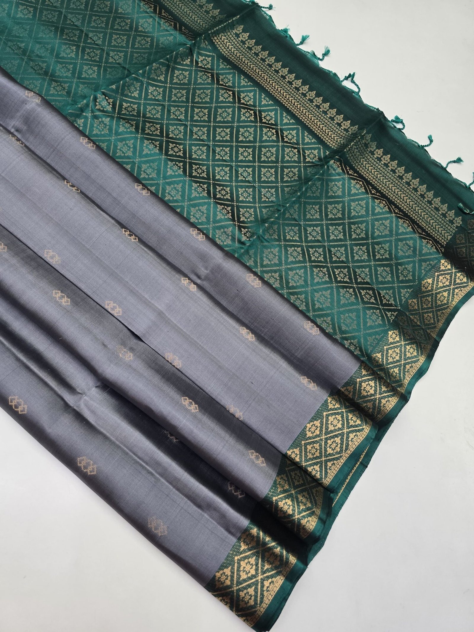 Handloom Jacquard Border Pure Soft Silk Sarees With Silk Mark Certified